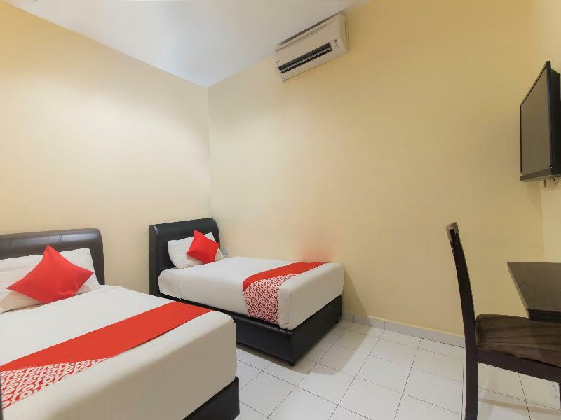 Capital O 774 Hotel Iskandar Seri Iskandar Ngoại thất bức ảnh